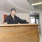 Brasserie Du Parc מלון אלבי