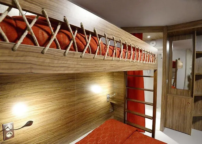 ホテル オテル ブラッスリー デュ パルク