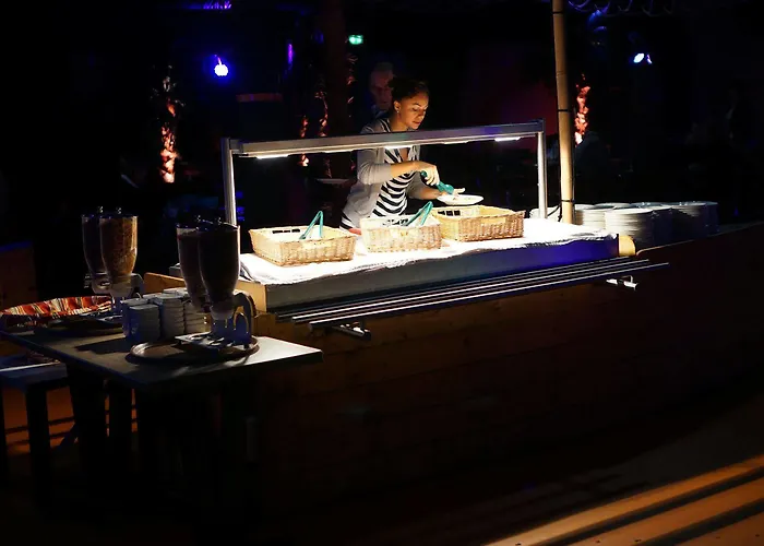 ホテル オテル ブラッスリー デュ パルク